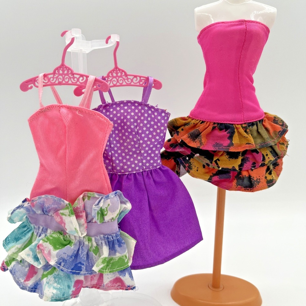 Vintage Barbie Dress Lot Mod Floral Retro Purple Pink Dresses + 2 Barbie Hangers